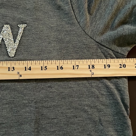 🦋”NOW” Embellished Graphic Tee - Picture 5 of 7